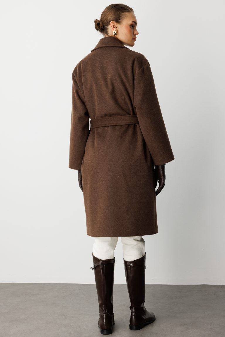 Mizalle Yünlü Kaşe Doku Torba Cepli Basic Kahverengi Kaban - Mizalle