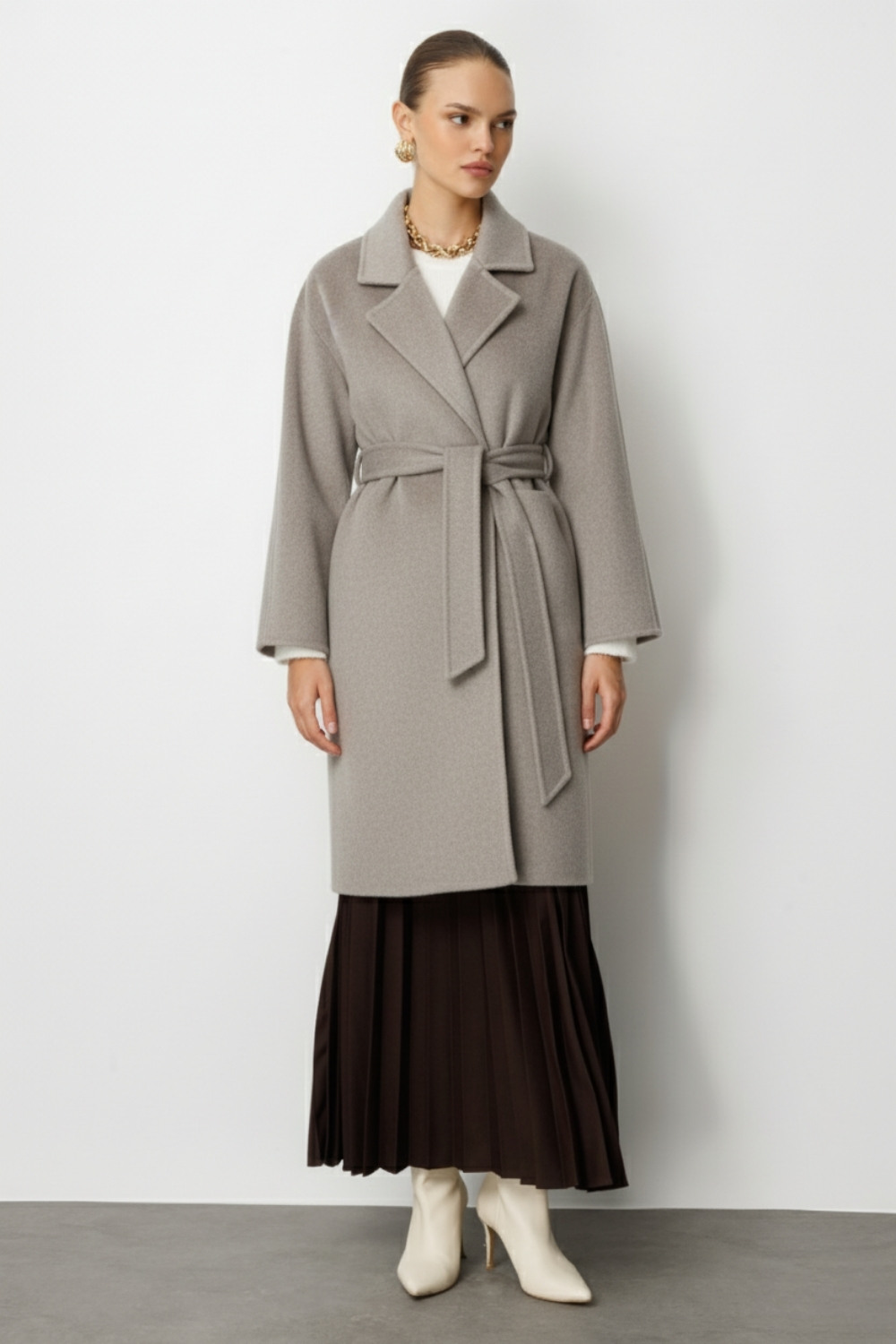 Mizalle Yünlü Kaşe Doku Torba Cepli Basic Vizon Rengi Kaban Mizalle Yünlü Kaşe Doku Torba Cepli Basic Vizon Rengi Kaban