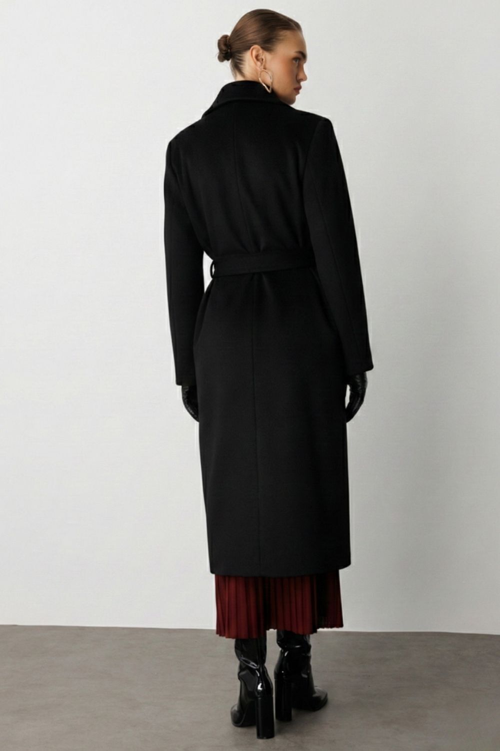 Mizalle Yünlü Kaşe Dokulu Siyah Tek Rüzgarlıklı Kaban - 5