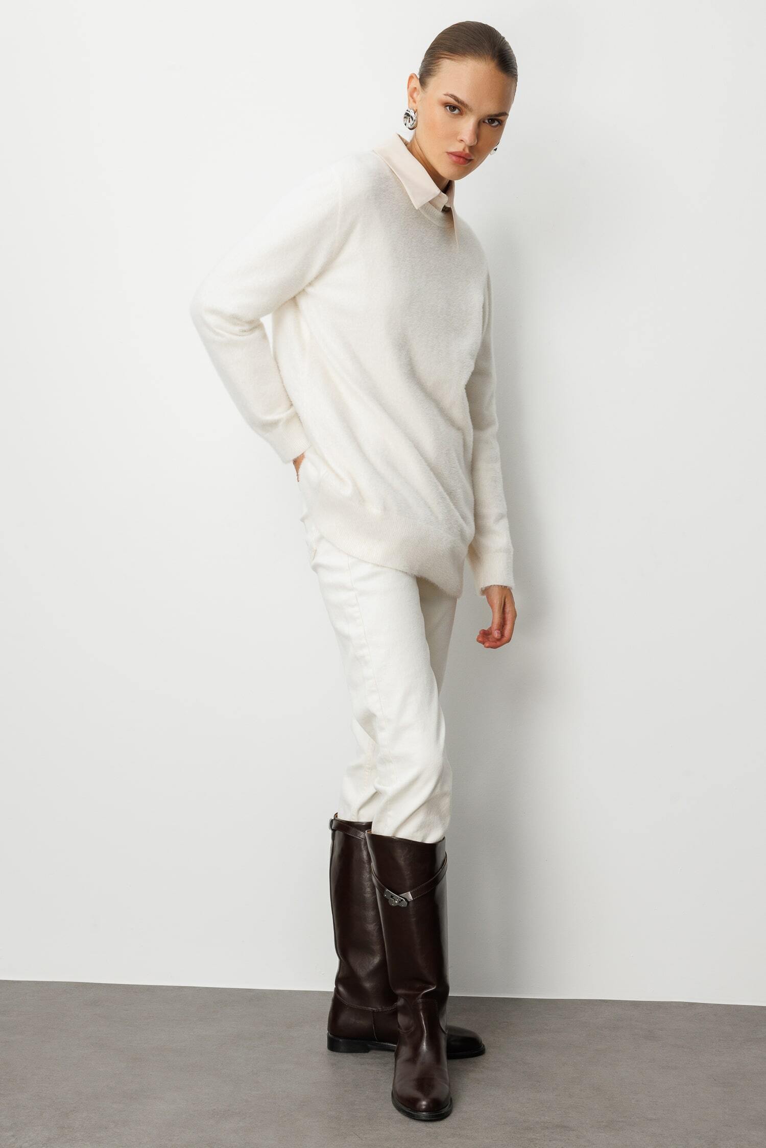 Mizalle Yuvarlak Yaka Oversize Yumuşak Dokulu Ekru Triko Kazak - 3