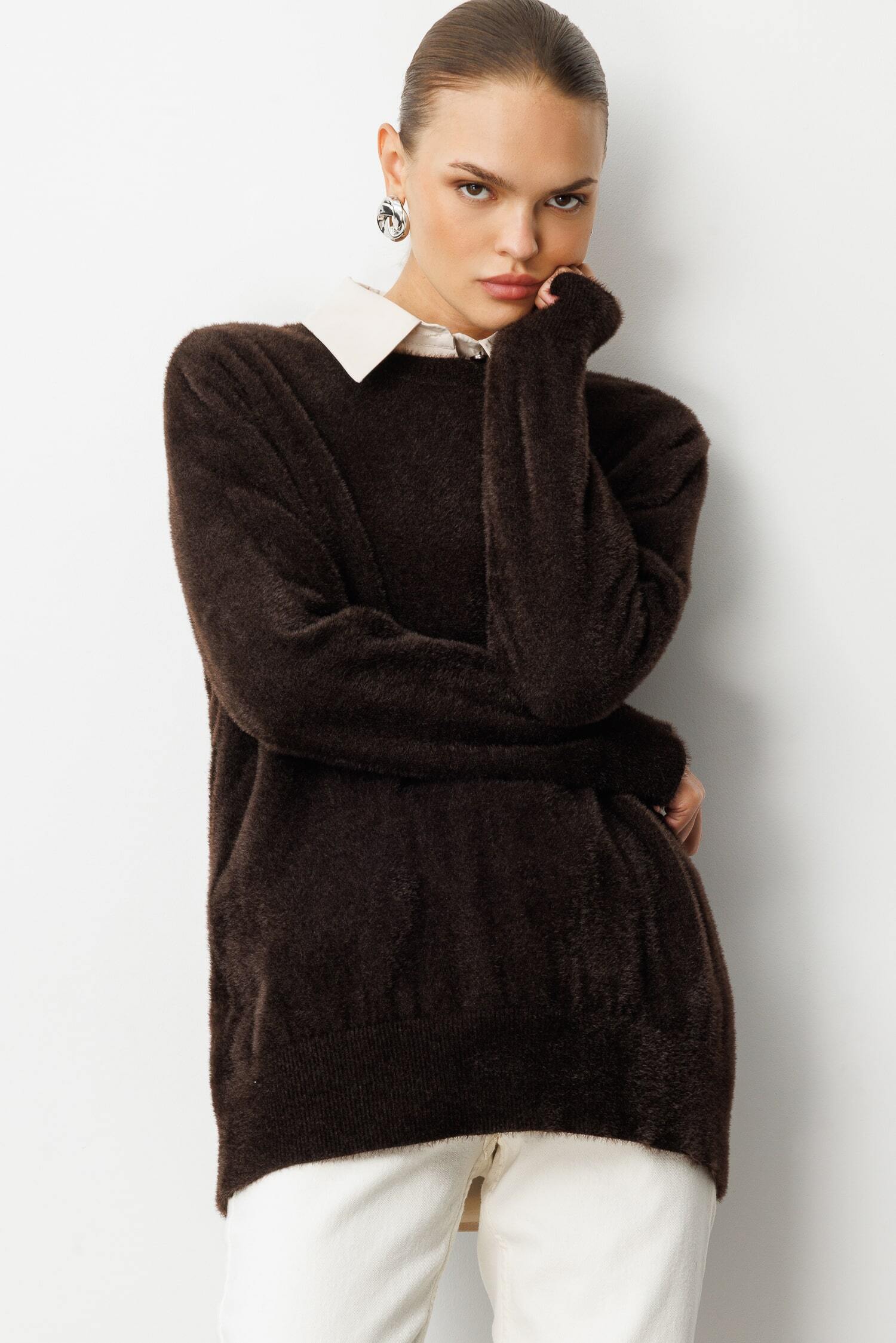 Mizalle Yuvarlak Yaka Oversize Yumuşak Dokulu Kahverengi Triko Kazak - 3