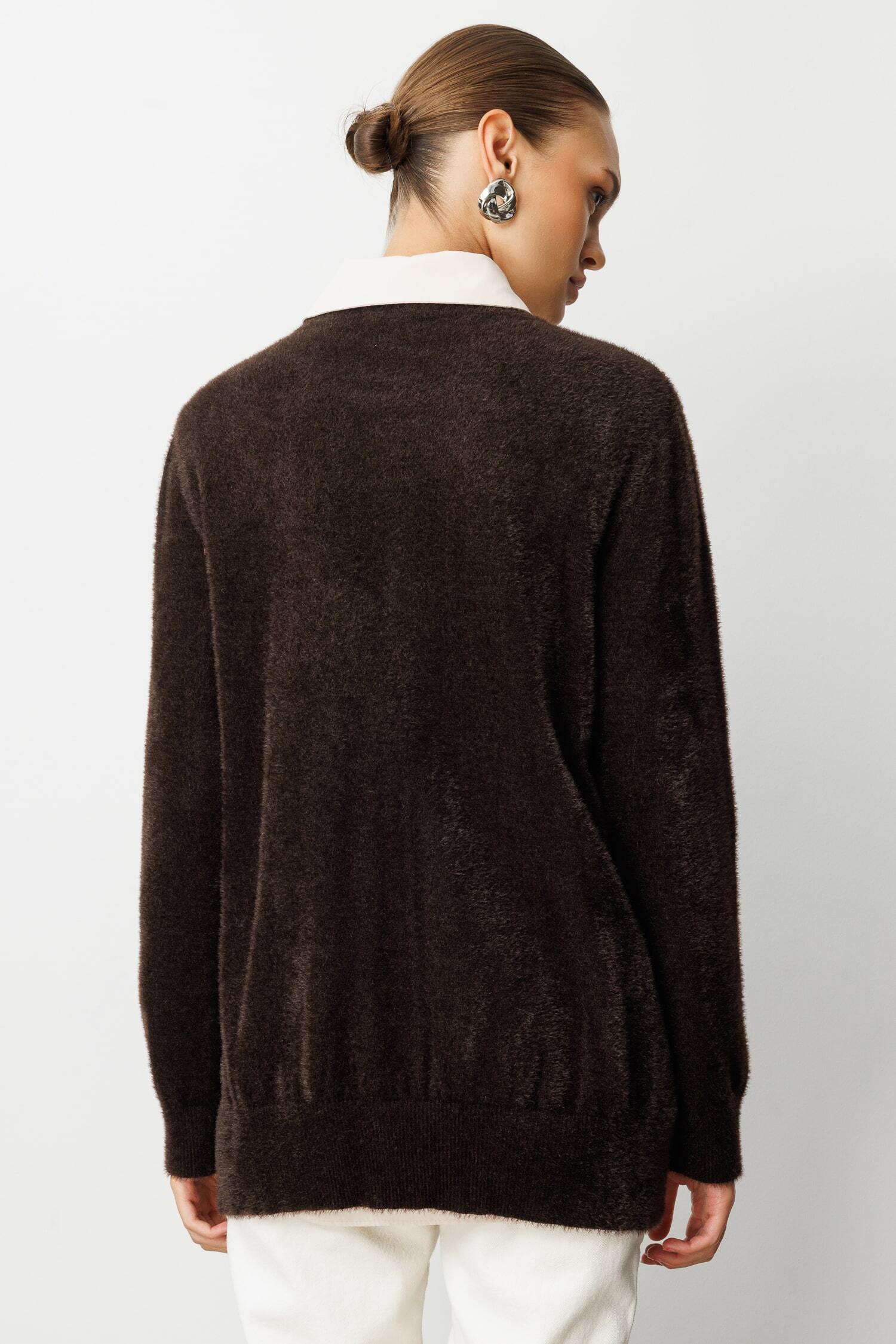 Mizalle Yuvarlak Yaka Oversize Yumuşak Dokulu Kahverengi Triko Kazak - 5