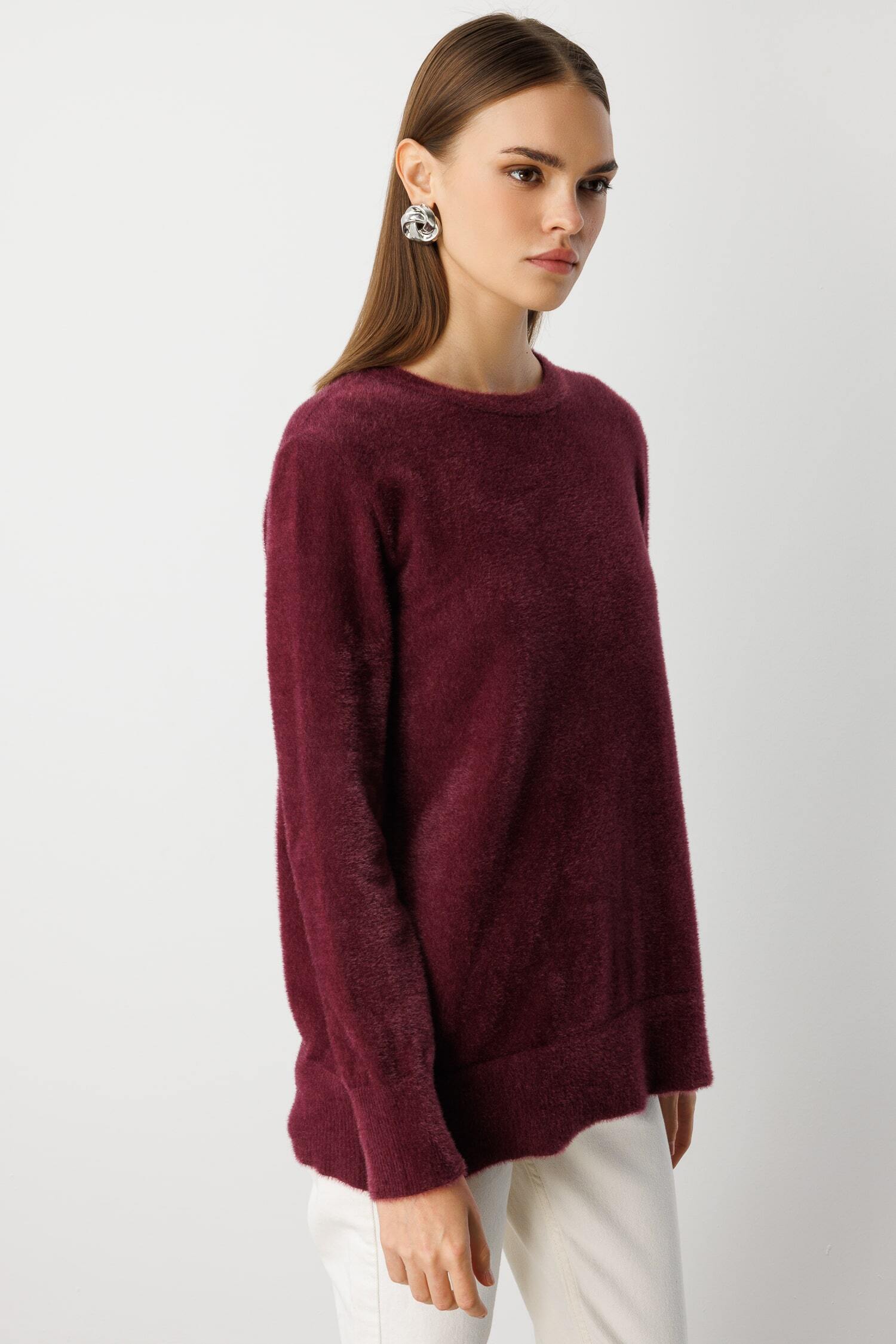 Mizalle Yuvarlak Yaka Oversize Yumuşak Dokulu Mürdüm Triko Kazak - Mizalle