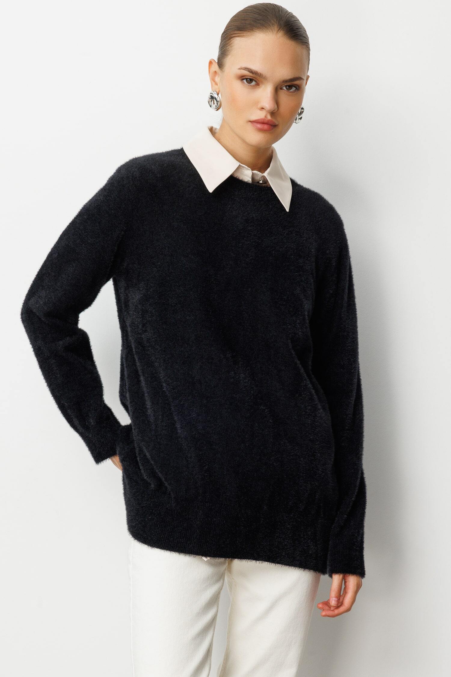 Mizalle Yuvarlak Yaka Oversize Yumuşak Dokulu Siyah Triko Kazak - 1