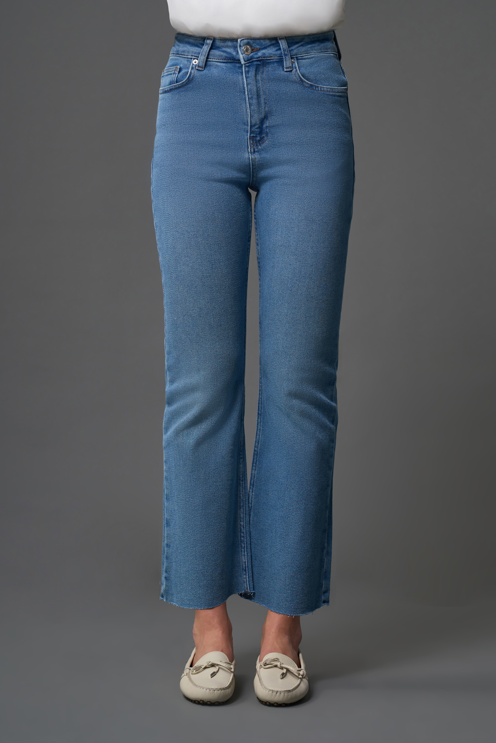 Mizalle - Mom Fit Rahat Bebe Mavi Denim Pantolon