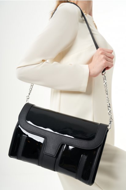 Mizalle Zincir Detaylı Orta Boy Siyah Rugan Deri Omuz Çantası - Mizalle