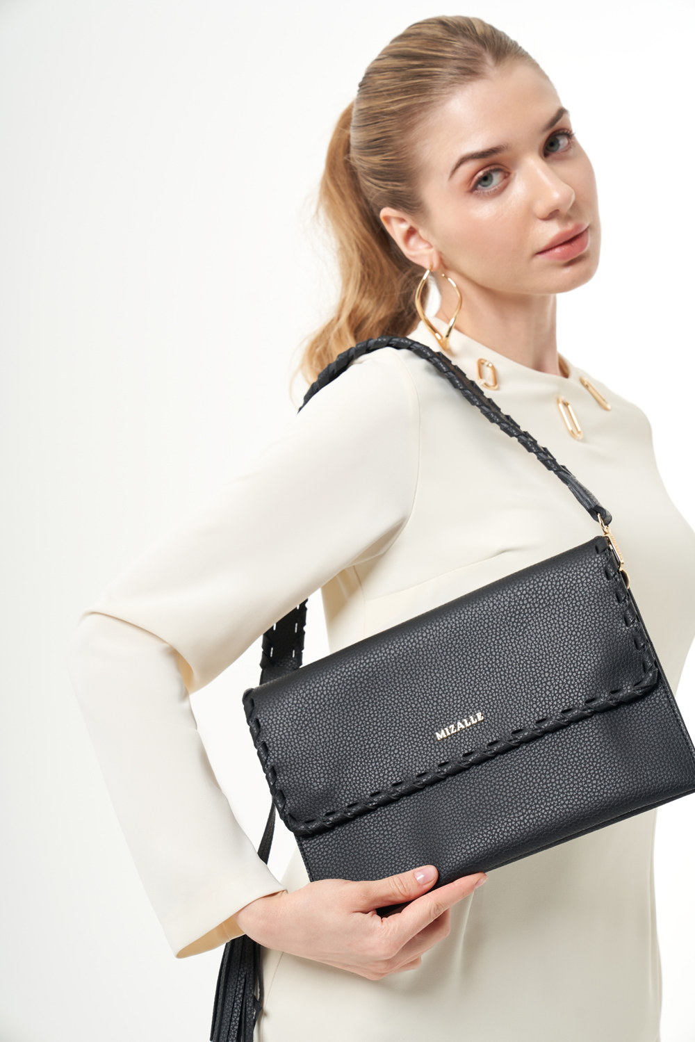 Mizalle Siyah Deri Püskükllü El Çantası - 2