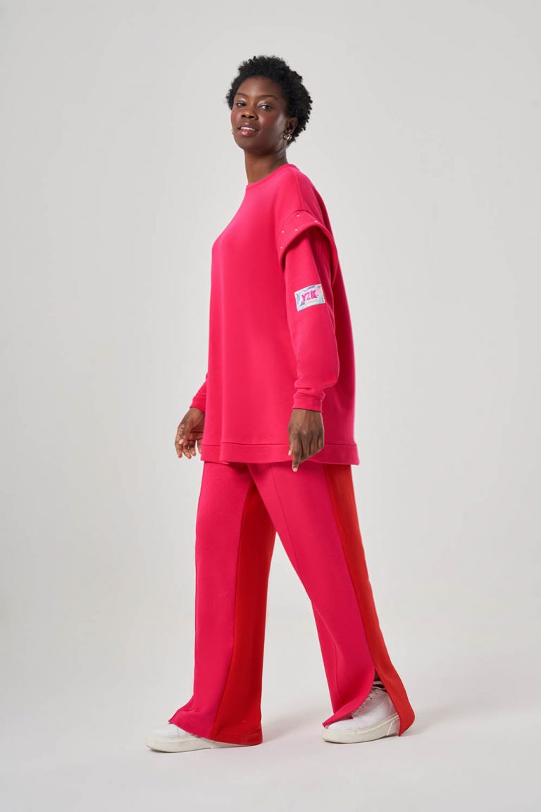 Mizalle Kolları Taş İşli Fuşya Sweatshirt - Mizalle