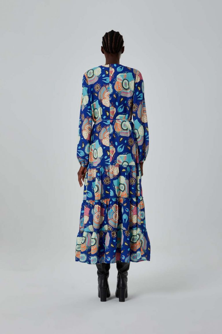 Mizalle Mavi Desenli Kat Volanlı Etek Detaylı Uzun Elbise - Mizalle