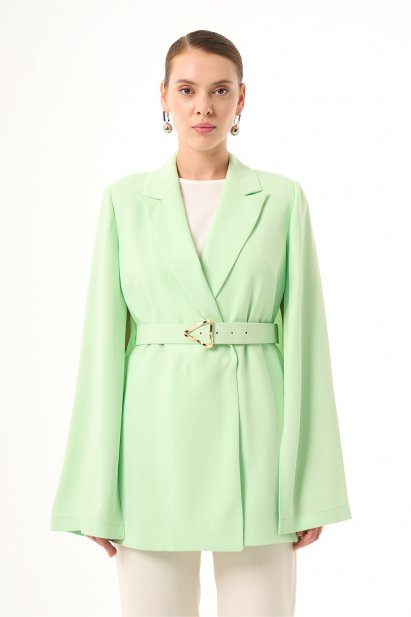 Mizalle Kemer Detaylı İnce Krep Açık Yeşil Pelerin Ceket - Mizalle
