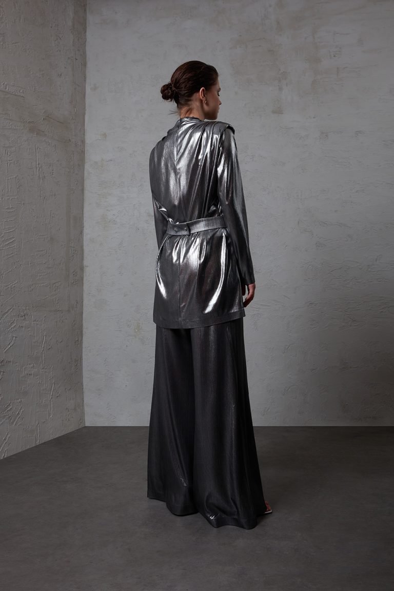 Mizalle Omuz Drape Detaylı Parlak Gümüş Rengi Abiye Tunik - Mizalle