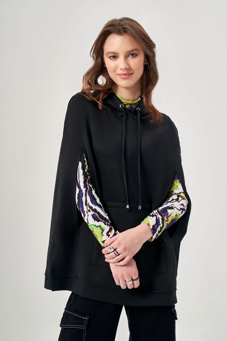 Mizalle Kapüşonlu Siyah Pelerin Sweatshirt - Mizalle