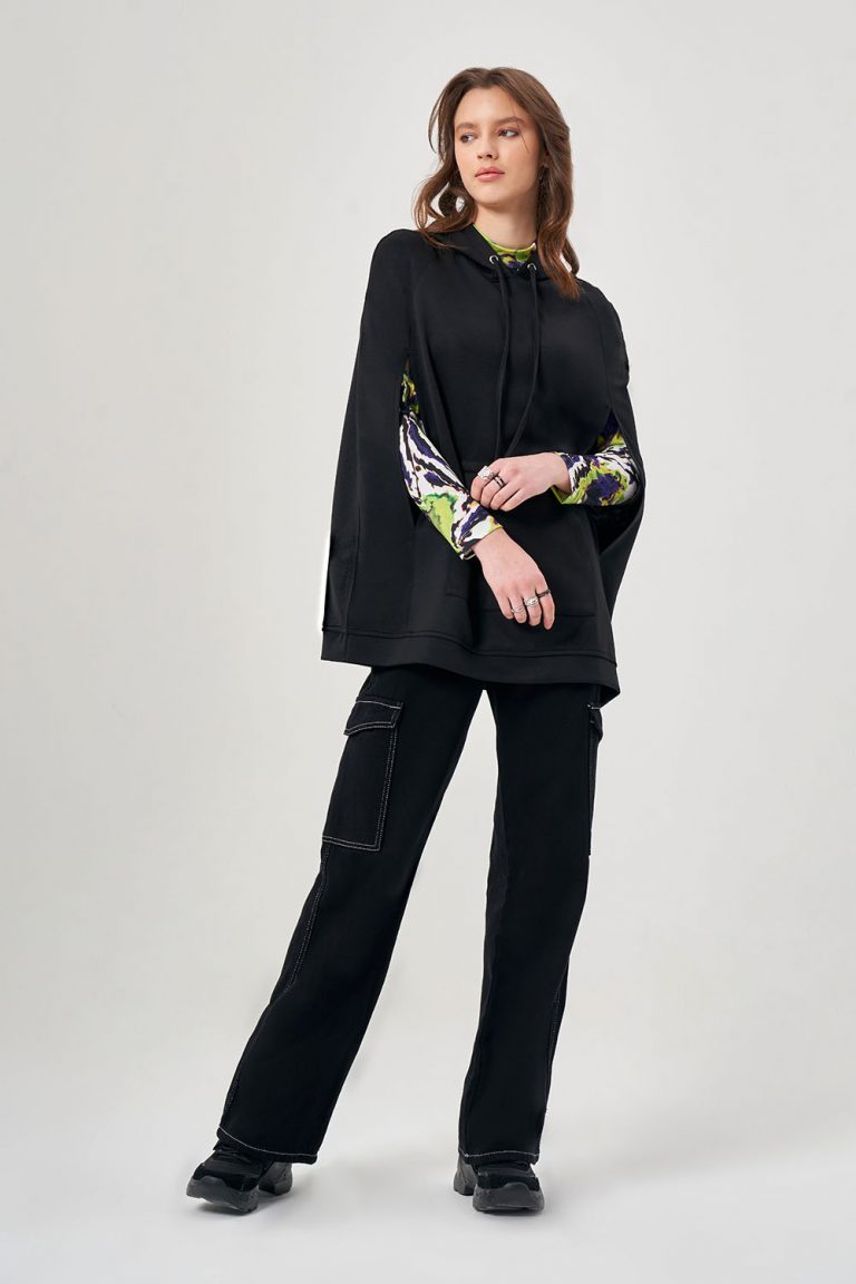 Mizalle Kapüşonlu Siyah Pelerin Sweatshirt - Mizalle