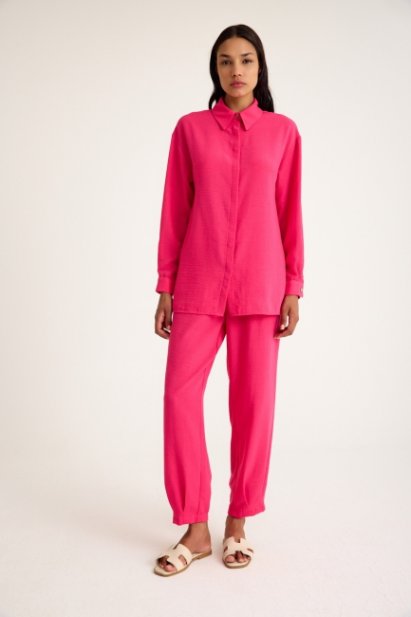 Mizalle Keten Görünümlü Rahat Kesim Fuşya Jogger Pantolon - Mizalle