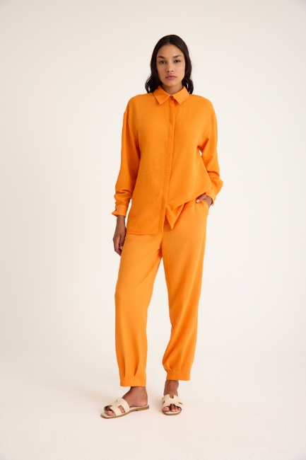 Mizalle - Mizalle Keten Görünümlü Rahat Kesim Turuncu Jogger Pantolon Mizalle - Mizalle Keten Görünümlü Rahat Kesim Turuncu Jogger Pantolon