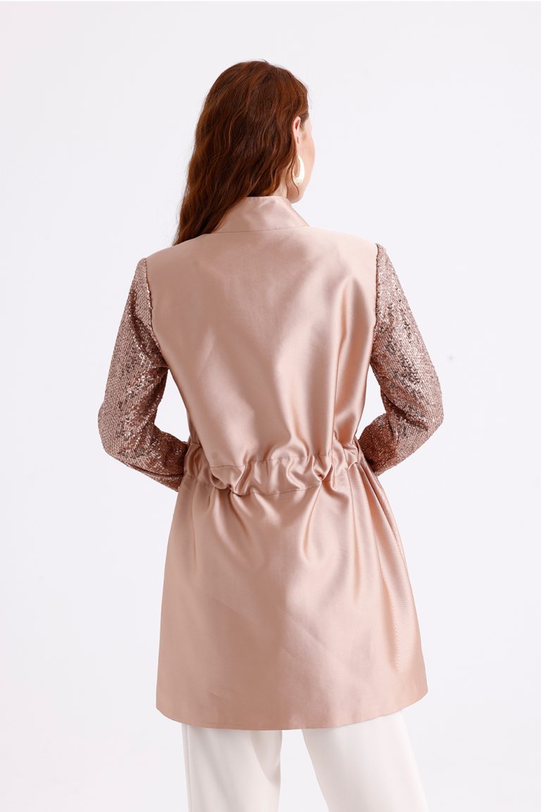 Mizalle Payet Detaylı Pudra Pembe Kuşaklı Şık Saten Ceket - Mizalle