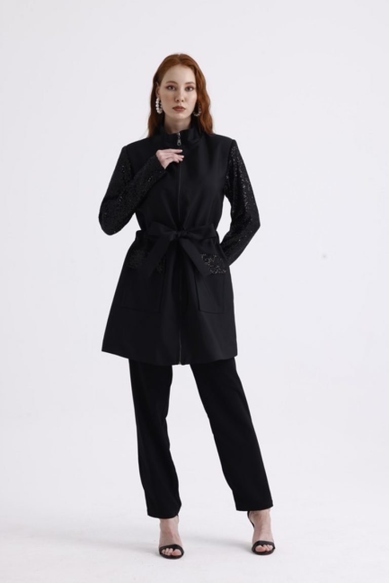 Mizalle Payet Detaylı Siyah Kuşaklı Şık Saten Ceket - Mizalle