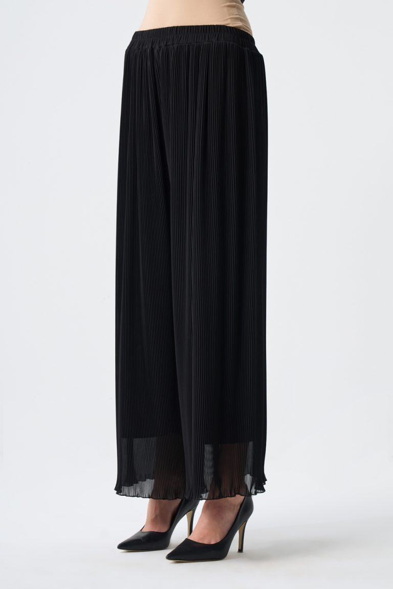Mizalle İnce Piliseli Siyah Şifon Şık Pantolon - Mizalle