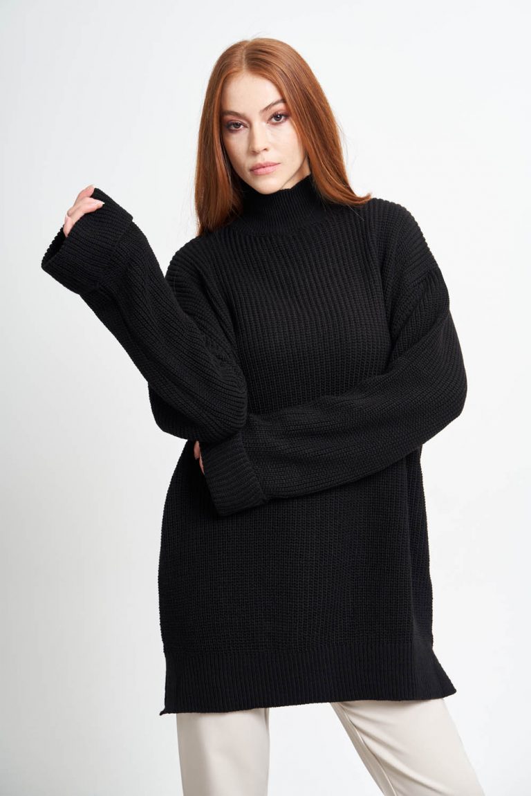Mizalle Yüksek Yaka Oversize Siyah Triko Kazak - Mizalle