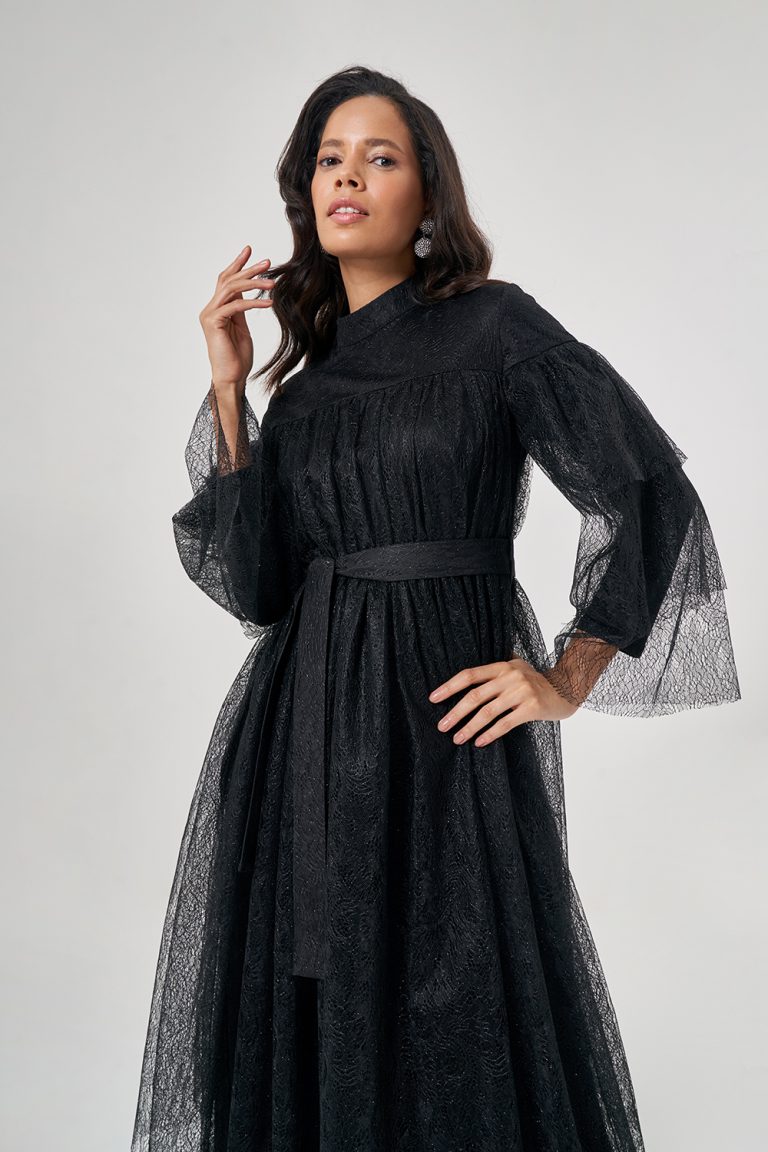 Mizalle Siyah Parlak Katlı Tül Uzun Abiye Elbise - Mizalle