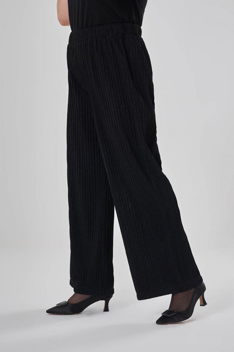 Mizalle Siyah Simli Fitilli Büyük Beden Beli Lastikli Pantolon - Mizalle