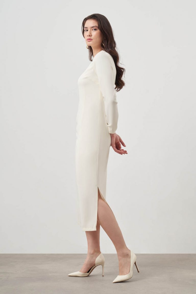 Mizalle Yaka Detaylı Krep Maksi Ekru Elbise - Mizalle