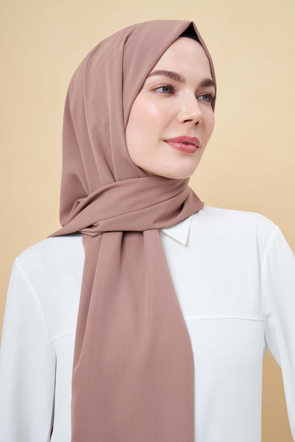 Mizalle Açık Kahverengi Medine İpeği Şal