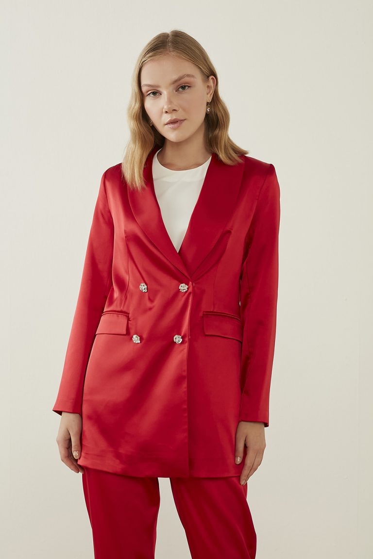 Mizalle Parlak Taş Düğmeli Kırmızı Kruvaze Saten Abiye Ceket - Mizalle