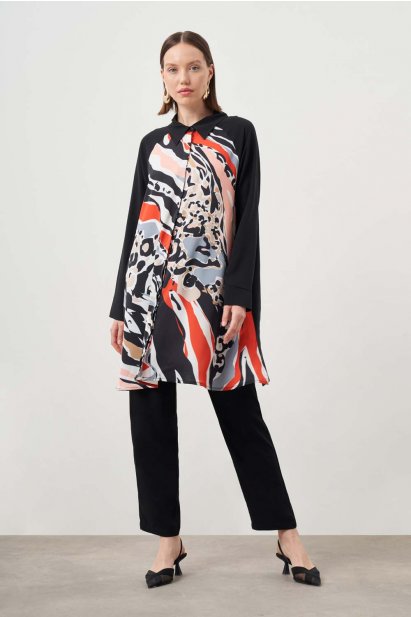 Mizalle Siyah Özel Tasarım Desenli Tunik - Mizalle