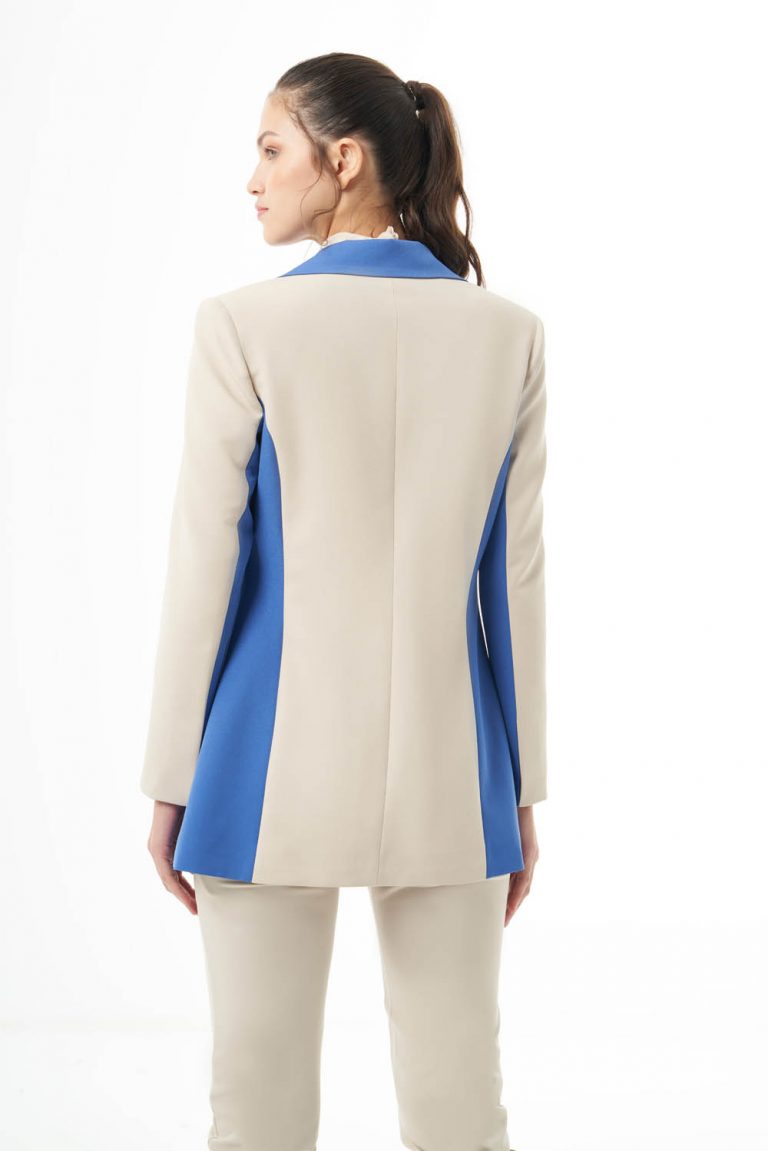 Mizalle Renk Bloklu Özel Tasarım Bej&İndigo Kruvaze Ceket - Mizalle