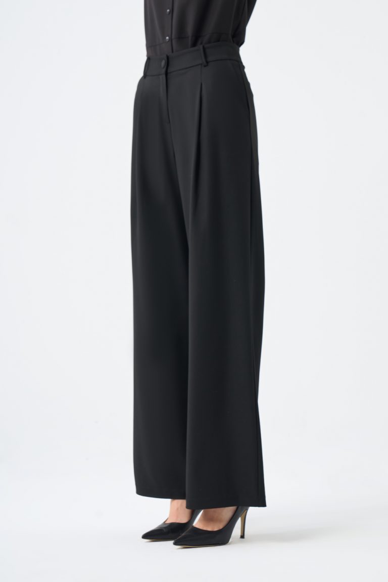 Mizalle Tek Pileli Geniş Kesim Klasik Siyah Pantolon - Mizalle