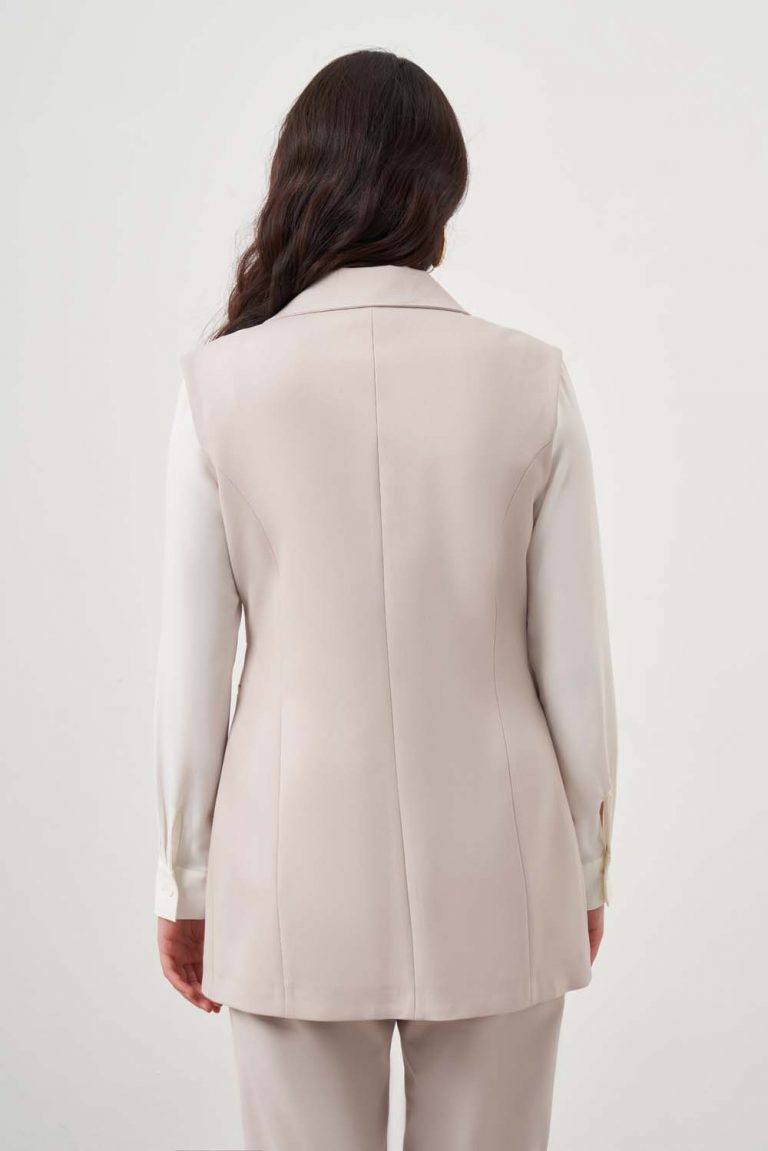 Mizalle Yan Toka Detaylı Klasik Yaka Bej Rengi Yelek - Mizalle