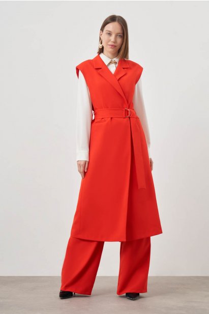 Mizalle Kemerli Uzun Nar Çiçeği Anvelop Yelek - Mizalle