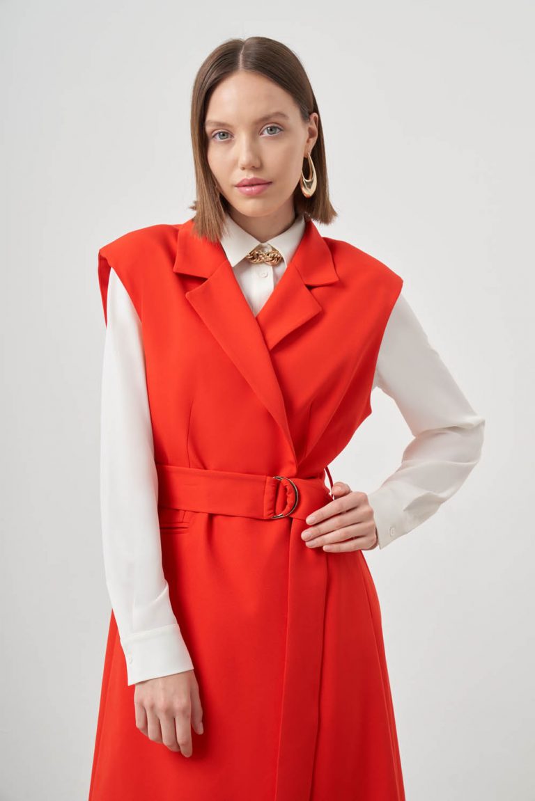 Mizalle Kemerli Uzun Nar Çiçeği Anvelop Yelek - Mizalle