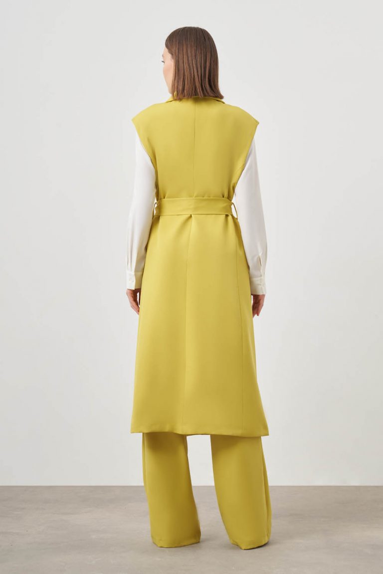 Mizalle Kemerli Uzun Yağ Yeşili Anvelop Yelek - Mizalle