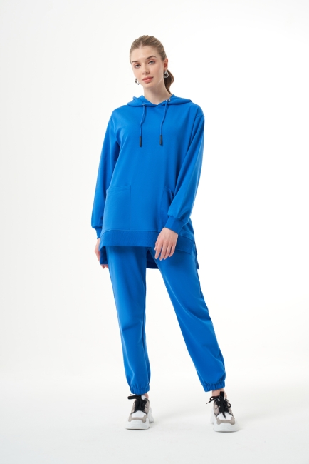 Mizalle - Mizalle Kapüşonlu Torba Cepli Mavi Sweatshirt Mizalle - Mizalle Kapüşonlu Torba Cepli Mavi Sweatshirt