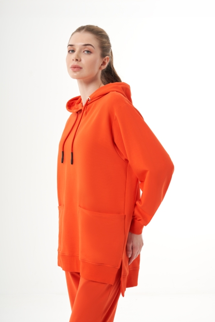 Mizalle - Mizalle Kapüşonlu Torba Cepli Nar Çiçeği Sweatshirt Mizalle - Mizalle Kapüşonlu Torba Cepli Nar Çiçeği Sweatshirt