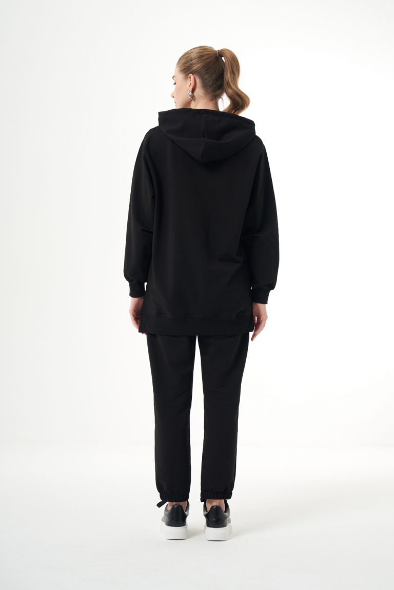 Mizalle Kapüşonlu Torba Cepli Siyah Sweatshirt - Mizalle