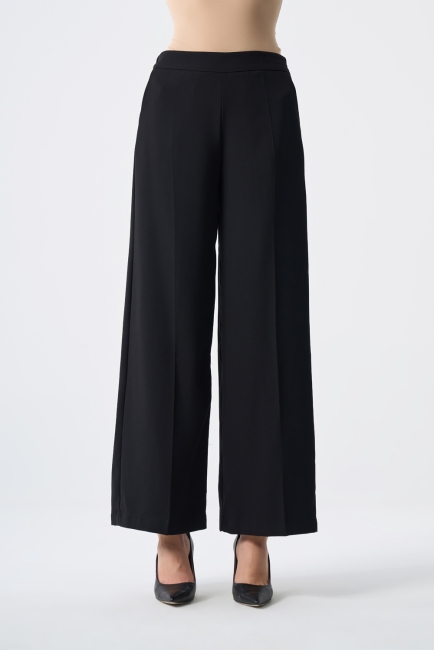 Mizalle - Ütü İzli Bol Paça Siyah Pantolon