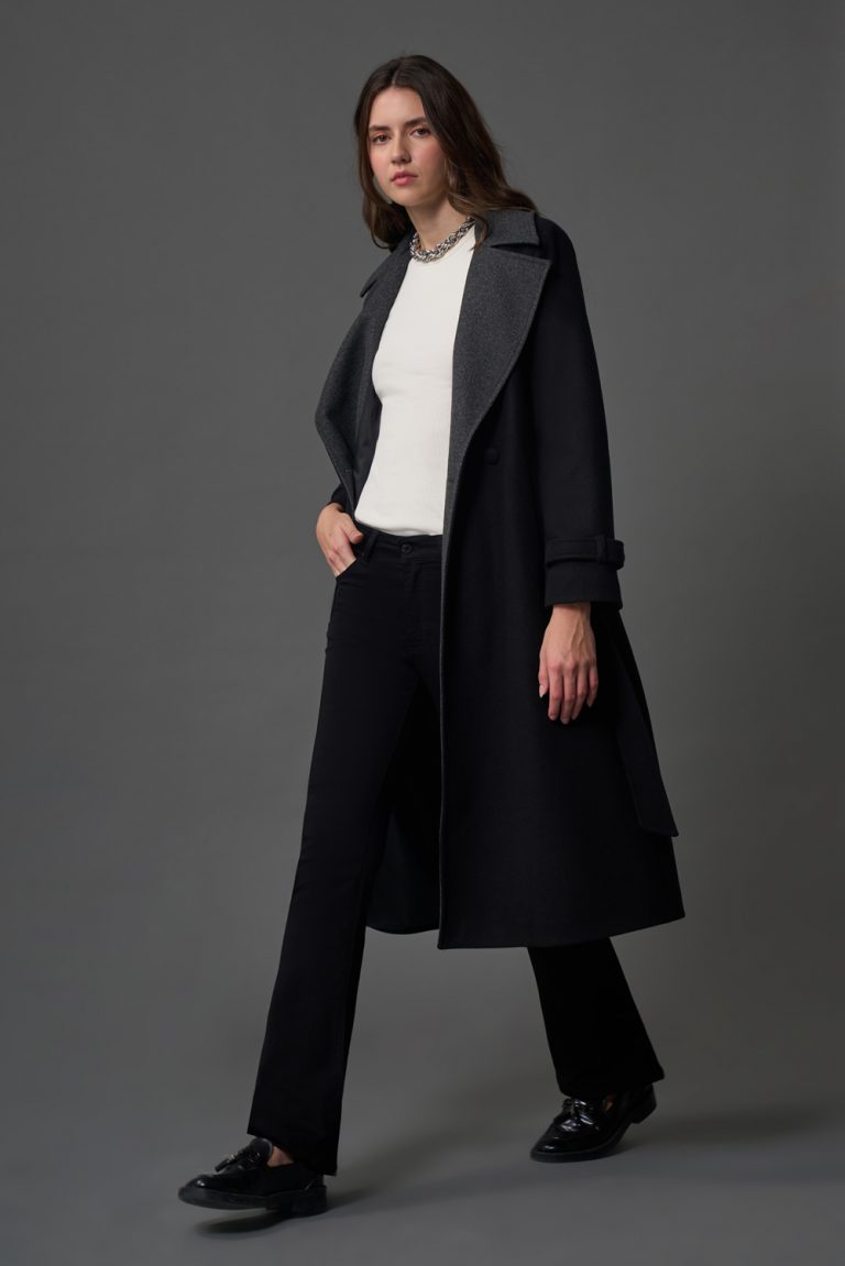 Mizalle Antrasit Yaka Detaylı Uzun Siyah Kaşe Kaban - Mizalle