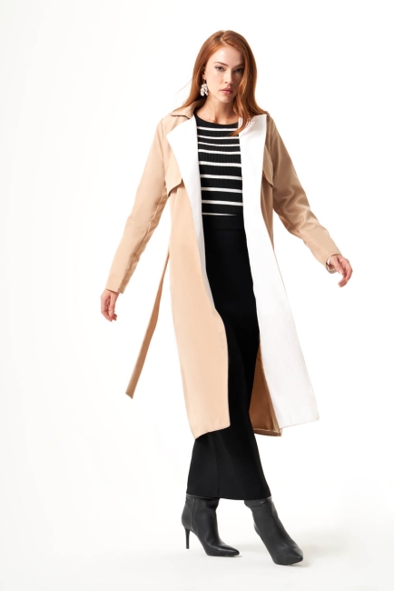 Mizalle - Mizalle Beyaz Yaka Klapalı Bej Rengi Uzun Klasik Trençkot