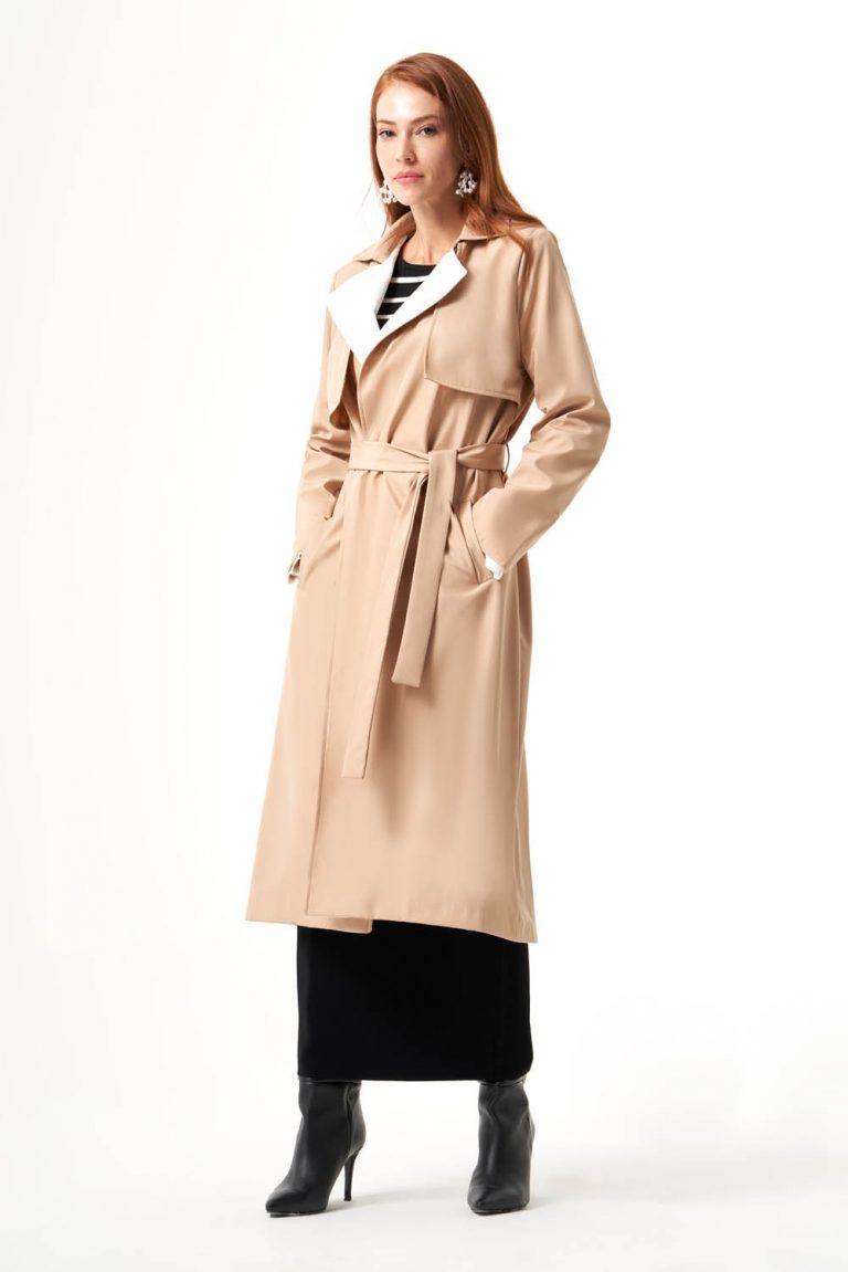 Mizalle Beyaz Yaka Klapalı Bej Rengi Uzun Klasik Trençkot - Mizalle