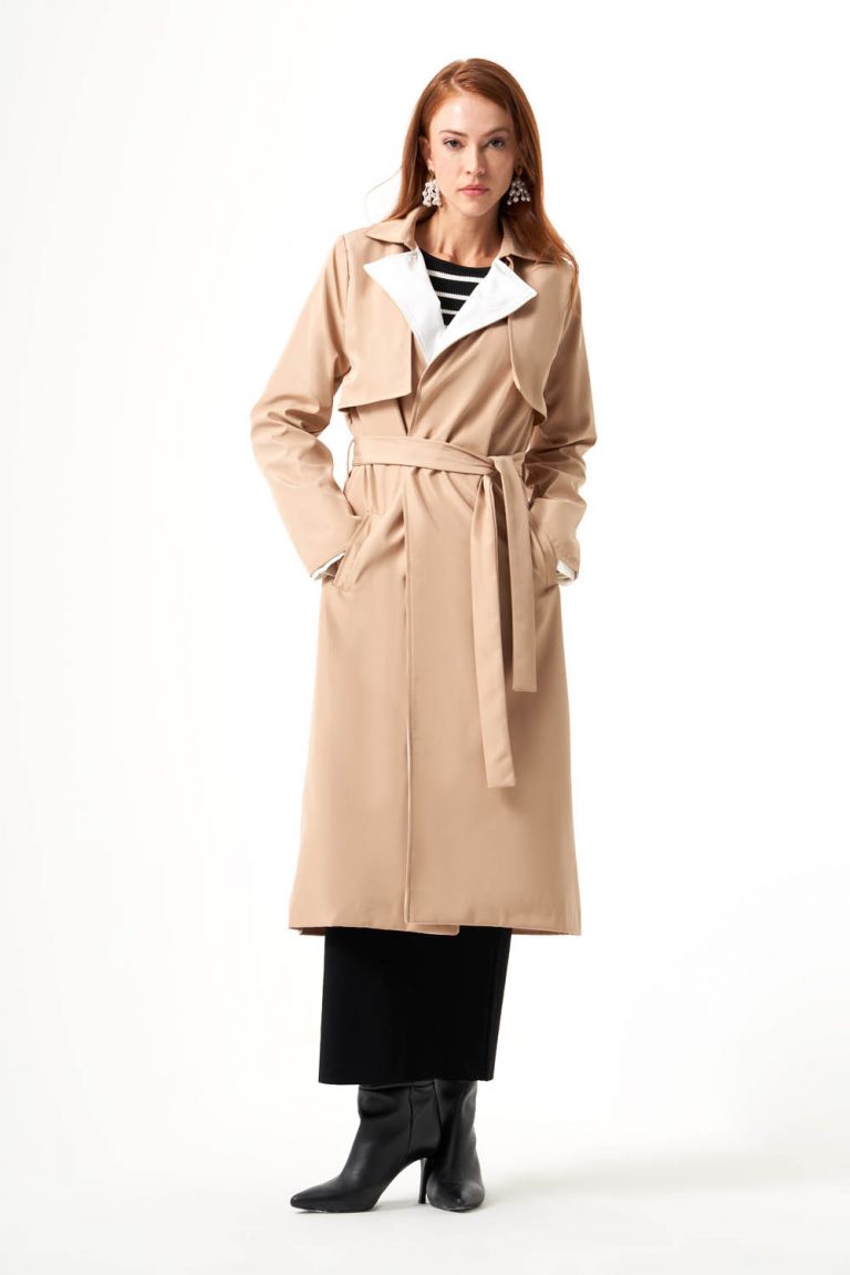 Mizalle Beyaz Yaka Klapalı Bej Rengi Uzun Klasik Trençkot - Mizalle