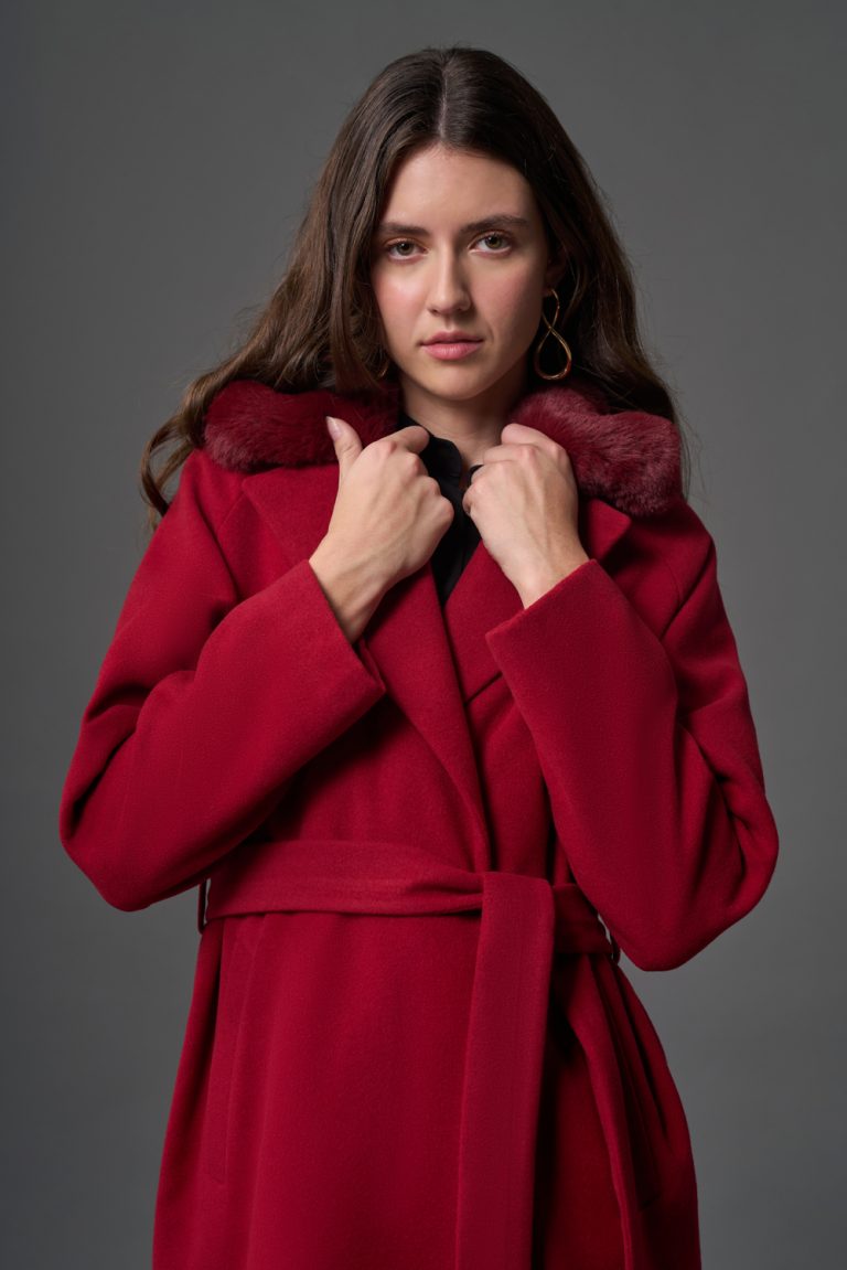 Mizalle Kürk Yakalı Premium Kaşe Uzun Bordo Kaban - Mizalle