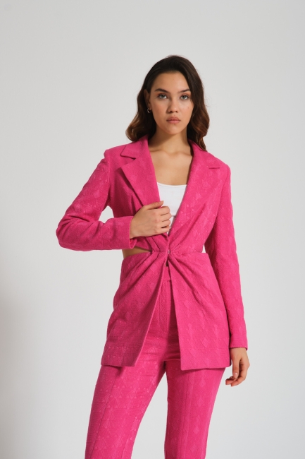 Mizalle - Yanı Açık Jakarlı Fuşya Ceket Mizalle - Yanı Açık Jakarlı Fuşya Ceket