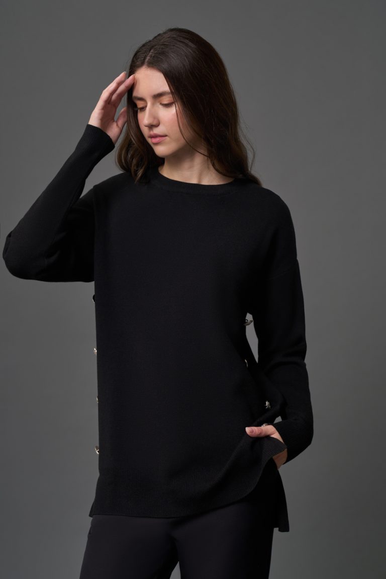 Mizalle Yanları Metal Düğmeli Siyah Uzun Triko Tunik - Mizalle