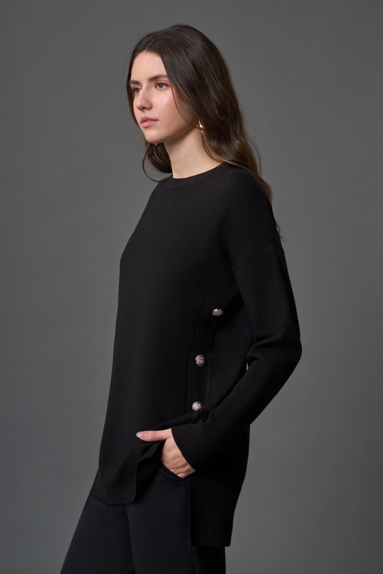 Mizalle Yanları Metal Düğmeli Siyah Uzun Triko Tunik - Mizalle