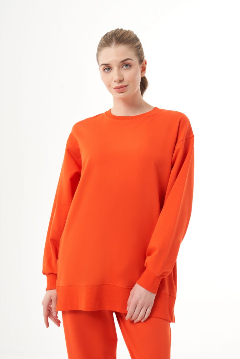 Mizalle Yanları Çıtçıtlı Yuvarlak Yaka Nar Çiçeği Sweatshirt - Mizalle