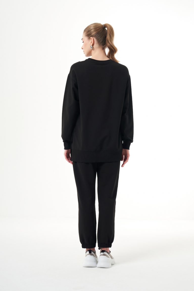 Mizalle Yanları Çıtçıtlı Yuvarlak Yaka Siyah Sweatshirt - Mizalle