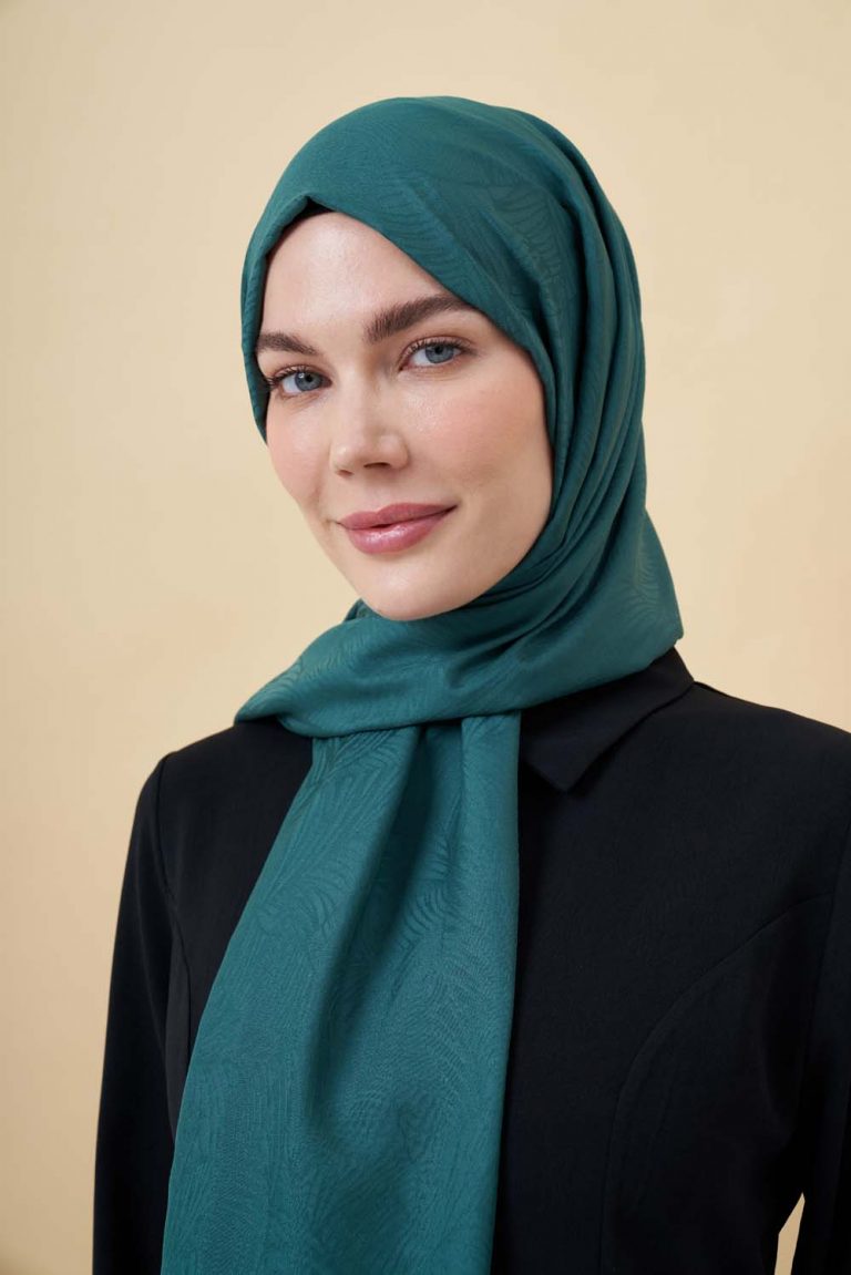 Mizalle Zümrüt Yeşili Neva Jakarlı Şal - Mizalle